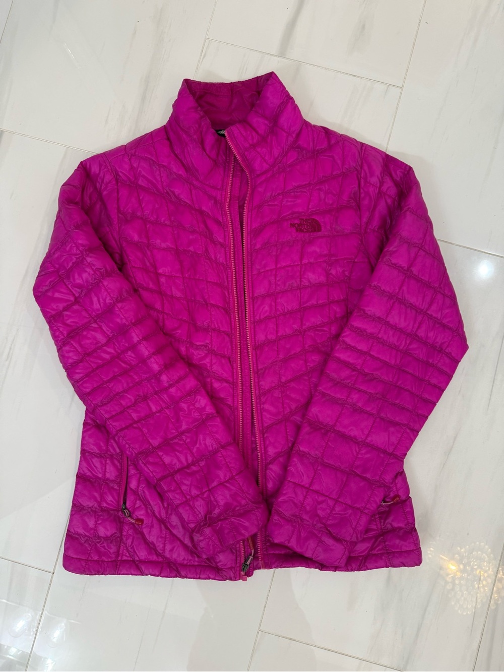 The North Face Women's Magenta Quilted Packable Puffer Jacket